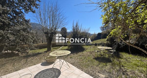 À vendre Maison 4 pièces 65.61 m² - Mézel 04270