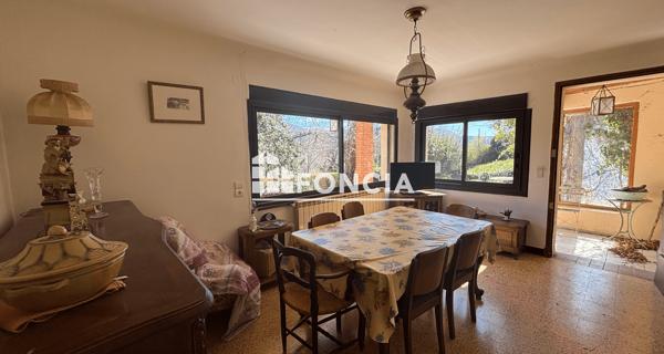 À vendre Maison 4 pièces 65.61 m² - Mézel 04270