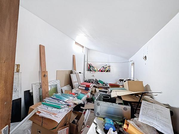 Appartement Grasse 5 pièce(s) 102 m2- Grasse centre, proche des commodités, Ascenseur, Terrasse et vue mer