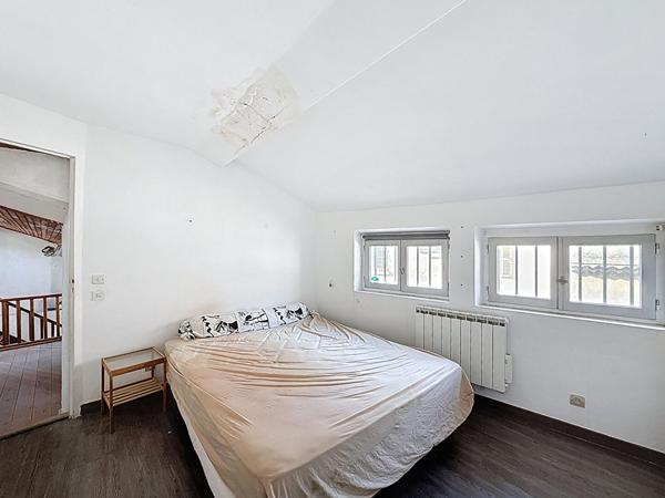 Appartement Grasse 5 pièce(s) 102 m2- Grasse centre, proche des commodités, Ascenseur, Terrasse et vue mer