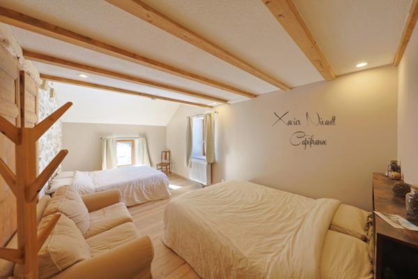 Propriete à vendre 15 pièces LE GRAND ABERGEMENT (01)