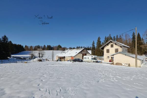 Propriete à vendre 15 pièces LE GRAND ABERGEMENT (01)