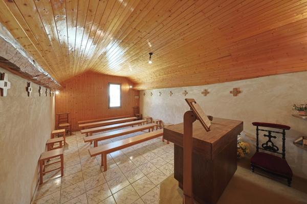 Propriete à vendre 15 pièces LE GRAND ABERGEMENT (01)