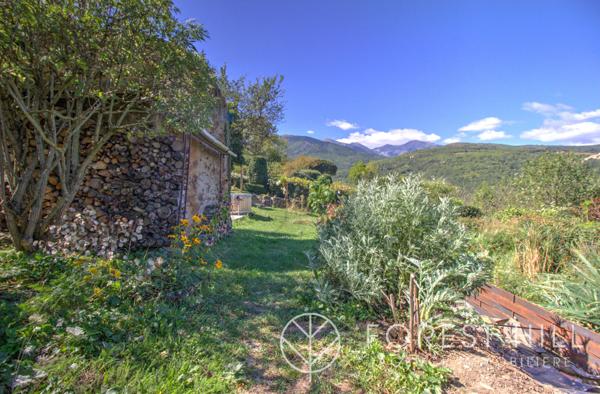 Prunet-et-Belpuig (66130) Magnifique Mas