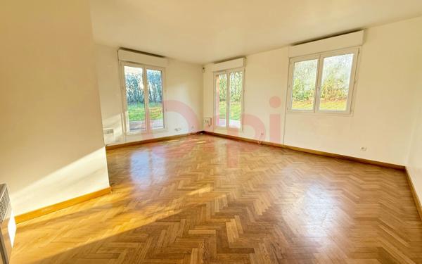 Appartement à vendre    3 pièces • 69 m2 Massy