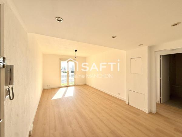 Appartement T3 traversant de 68 m2 - Cave et garage inclus