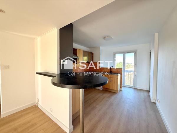 Appartement T3 traversant de 68 m2 - Cave et garage inclus