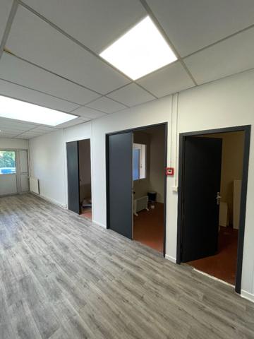 Bureaux 340m² environ Limoges ZONE NORD avec stationnements