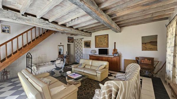 Propriété d'agrément à vendre à Nieulle-sur-Seudre en Charente-Maritime (17600), ref : Ref 02049