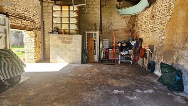 Propriété d'agrément à vendre à Nieulle-sur-Seudre en Charente-Maritime (17600), ref : Ref 02049