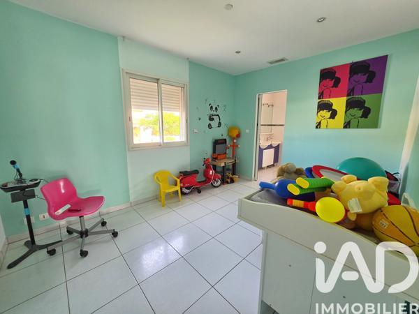 Maison à vendre 4 pièces 137 m² Saleilles