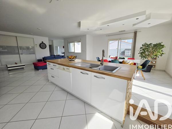 Maison à vendre 4 pièces 137 m² Saleilles