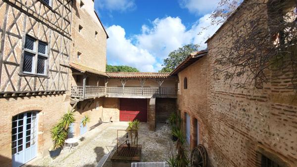 Maison Auterive 6 pièce(s) 157 m2