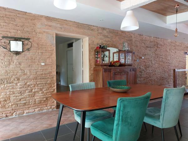 A vendre montauban. Maison de charme atypique, rénovée dans un esprit écologique, 7 pièces MONTAUBAN (82), 200m² habitables, jardin et dépendance