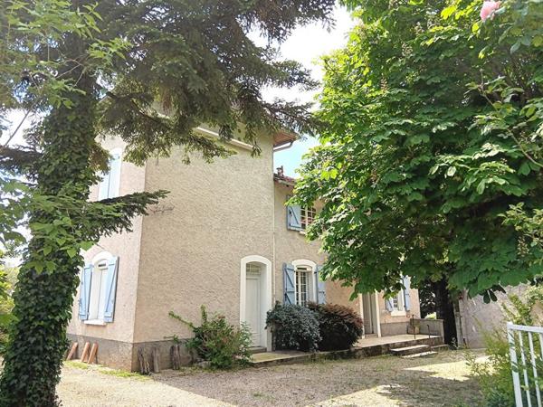 Grande maison familiale 150 m² 46090 Pradines bourg