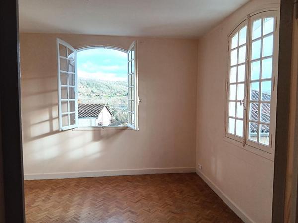 Grande maison familiale 150 m² 46090 Pradines bourg