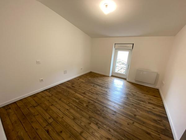 Appartement Castelnaudary 3 pièce(s) 61.62 m2