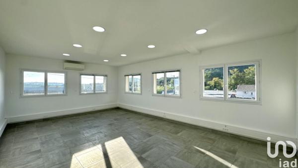 Location maison 4 pièces 100 m² Saint-Restitut