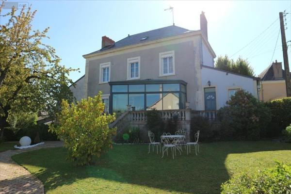 Maison à vendre à Château-Gontier-sur-Mayenne en Mayenne (53200), ref : 53034-1048260
