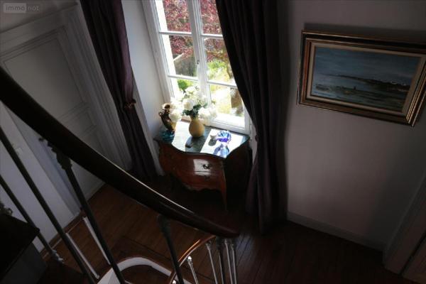 Maison à vendre à Château-Gontier-sur-Mayenne en Mayenne (53200), ref : 53034-1048260