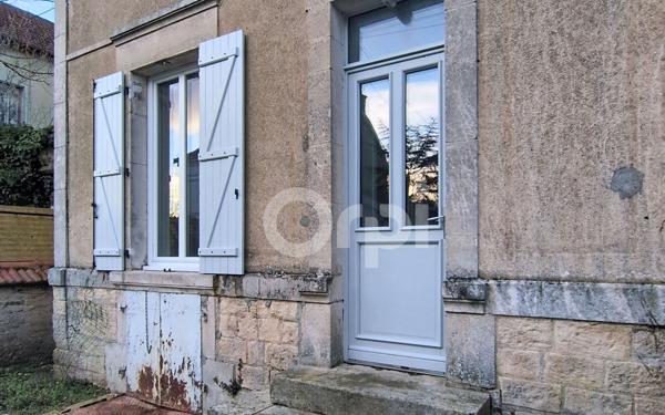 Maison à vendre    4 pièces •  Chaumont