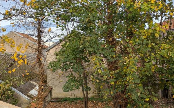 Maison à vendre    4 pièces •  Chaumont