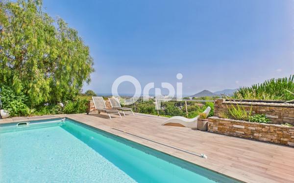 Maison à vendre    6 pièces •  Mandelieu-la-Napoule