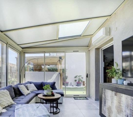 Villa 3 Chambres, Jardin, Véranda et Accès Piscine