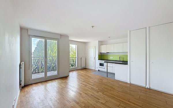 Appartement à vendre    2 pièces • 41,24 m2 Voisins-le-Bretonneux