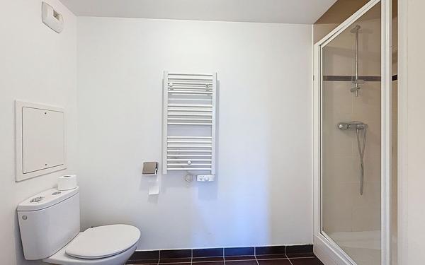 Appartement à vendre    2 pièces • 41,24 m2 Voisins-le-Bretonneux