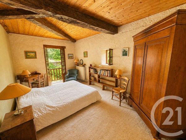 Maison à vendre  6 pièces - 211 m 2   SALLEBOEUF  - 33