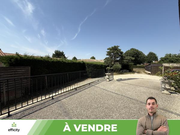 Maison
         6 pièces
        - 128 m² 262 000 € *