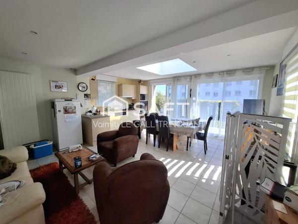 MAISON RENOVEE, 4 CHAMBRES, GARAGE