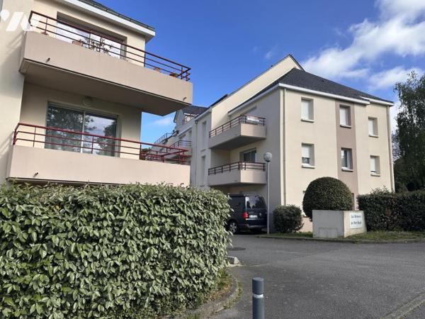 A VENDRE 56 VANNES EST APPARTEMENT T3 DE 65 m² AVEC GARAGE EN SOUS-SOL