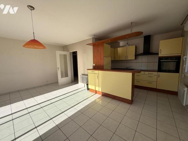 A VENDRE 56 VANNES EST APPARTEMENT T3 DE 65 m² AVEC GARAGE EN SOUS-SOL