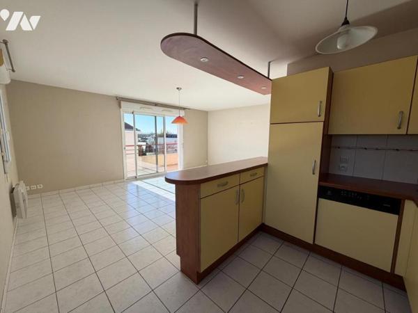 A VENDRE 56 VANNES EST APPARTEMENT T3 DE 65 m² AVEC GARAGE EN SOUS-SOL