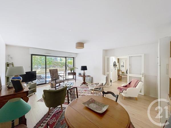 Appartement T3 à vendre  3 pièces - 71 m 2   BORDEAUX  - 33