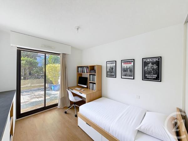 Appartement T3 à vendre  3 pièces - 71 m 2   BORDEAUX  - 33
