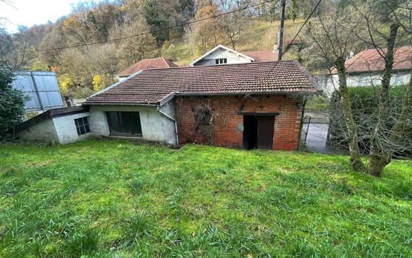 Maison à vendre    2 pièces •  Bar-le-Duc