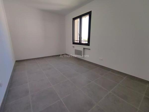 Location Maison 4 pièces 88 m2 à Pierrevert