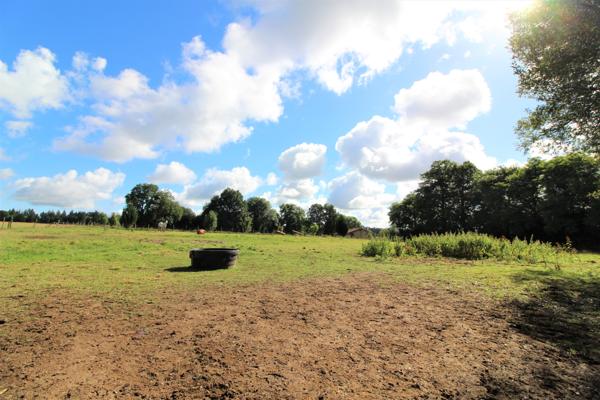 Terrain à vendre à Les Salles-Lavauguyon (87440) - Haute-Vienne