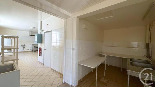 Maison à vendre  14 pièces - 674,02 m2 VERON - 89