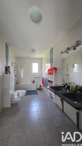 Maison à vendre 6 pièces 138,43 m² Joué-lès-Tours