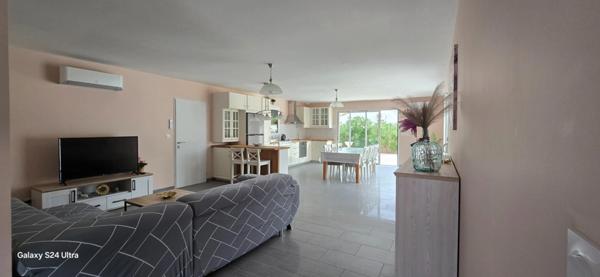 villa plein pied spacieuse et moderne 3 chambres piscine 125 m2