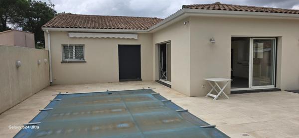 villa plein pied spacieuse et moderne 3 chambres piscine 125 m2