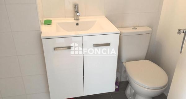 Location Studio meublé 27.64 m² - Vienne 38200