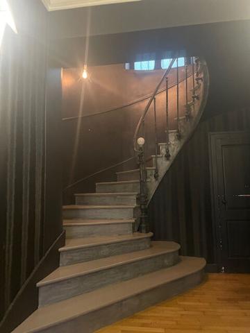 TRÈS RARE SUR LE MARCHÉ STANDING BUREAUX À VENDRE IMMEUBLE À VENDRE