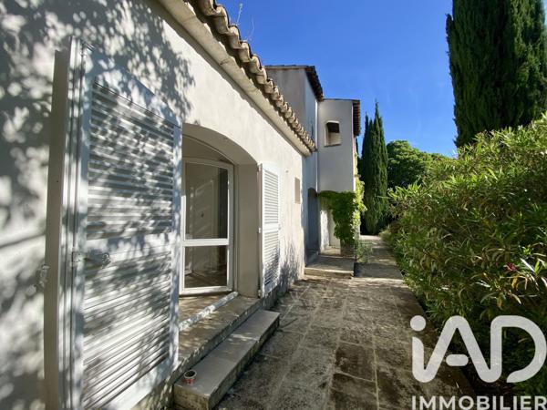 Maison à vendre 8 pièces 294,53 m² Nîmes