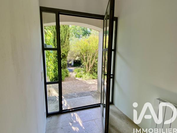Maison à vendre 8 pièces 294,53 m² Nîmes