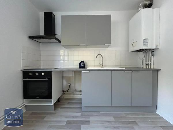 Appartement à louer 2 pièces 48.45m² Mâcon (71000)